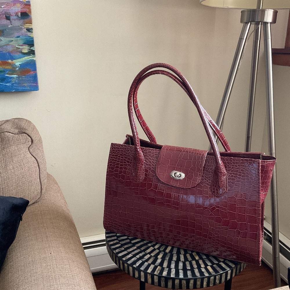 Women’s handbag